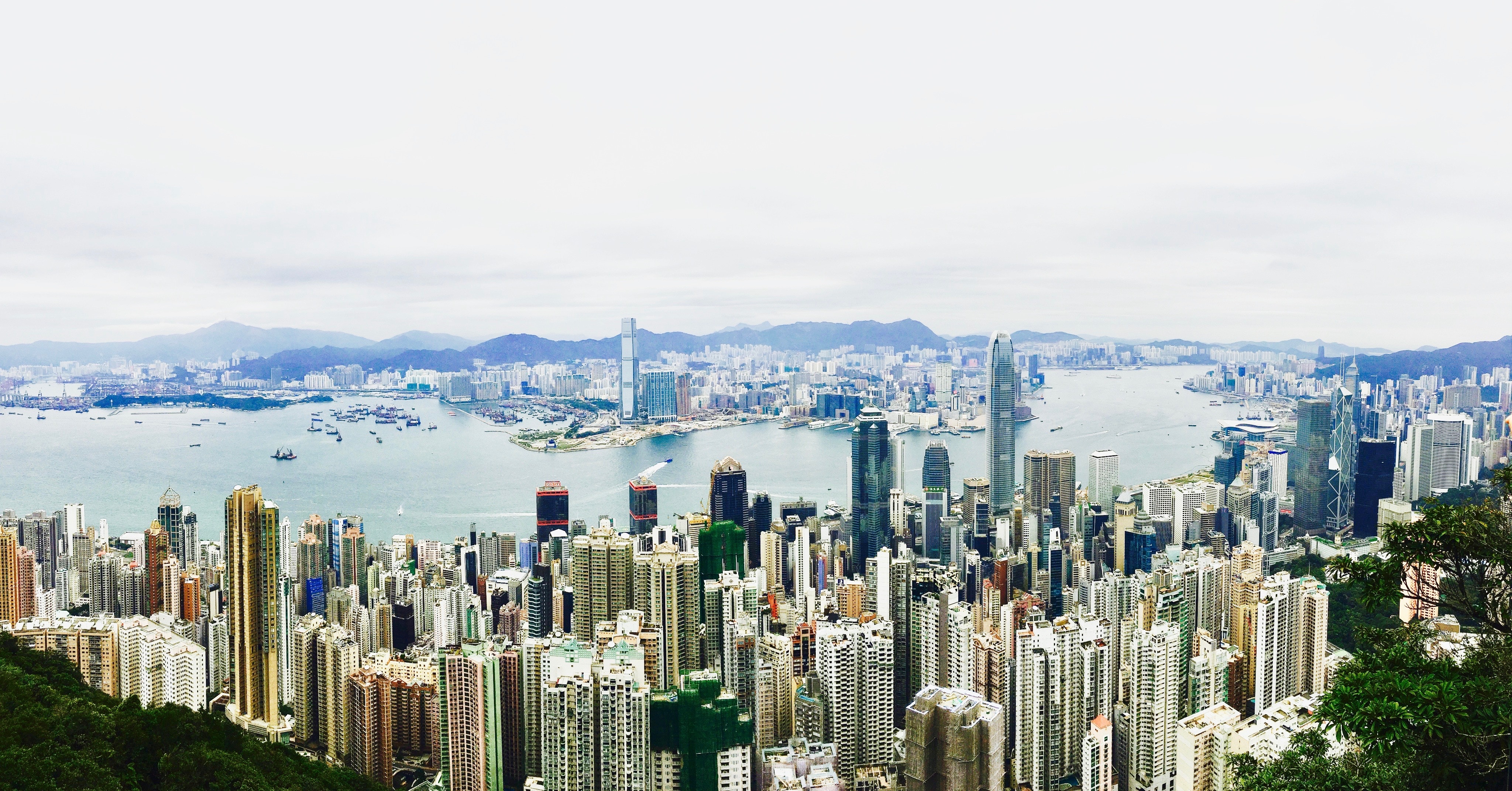 Companies hong kong. Гонконг. Городской пейзаж фото. Гонконгская компания. Архитектура предприятий Гонконга.