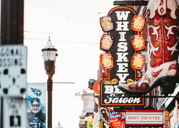 Bars and saloons in downtown Nashville