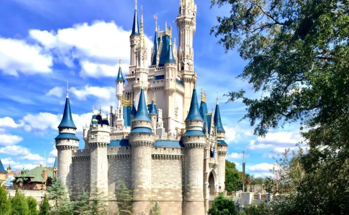 Your guide to your Disney World girls' trip.