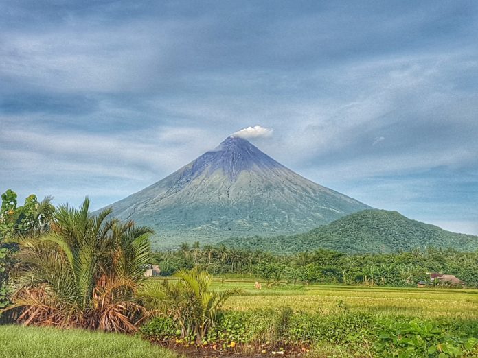 Mayon Volcano, Albay, Philippines.