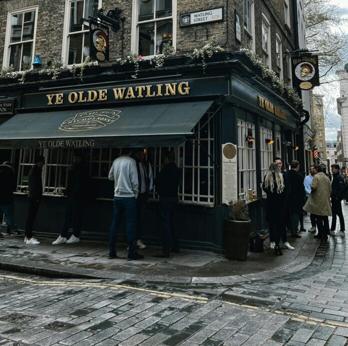 Ye Olde Watling Pub in London, England